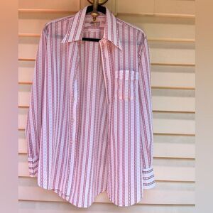 Distinctively Styled by Consulate white/red stitching decorations shirt, S/M